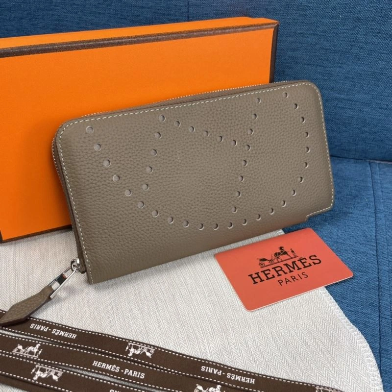 Hermes Wallets Purse Comfortable 89813