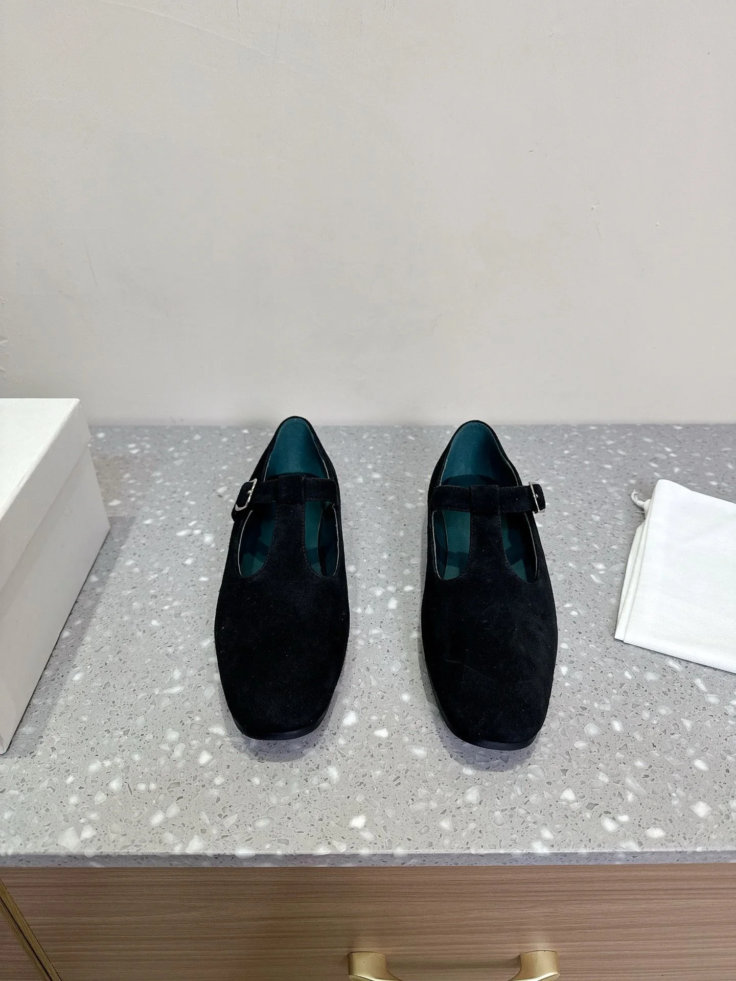 Hidemi Shoes Vibrant 8021