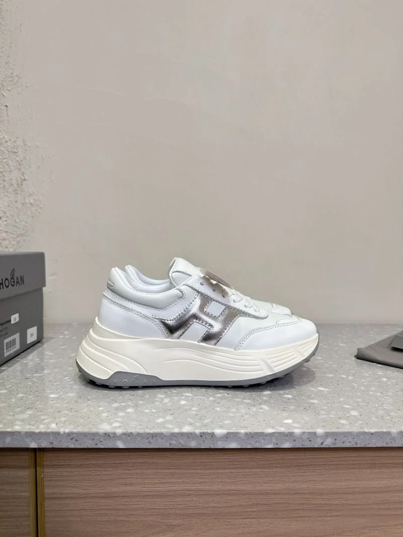 Versatile Hogan Shoes 12304