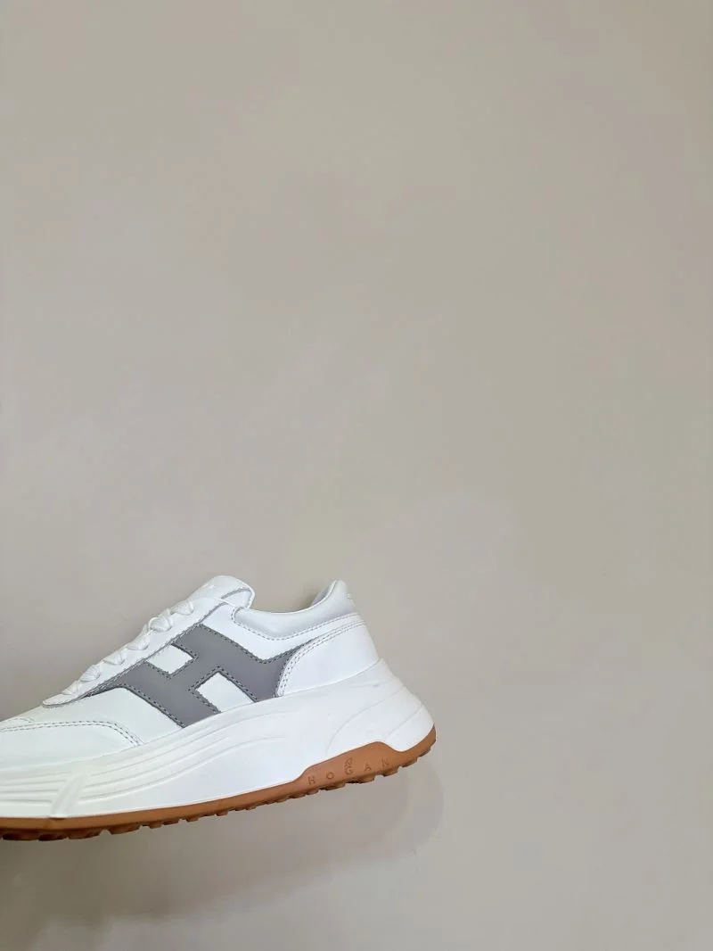 Refined Hogan Shoes 12303