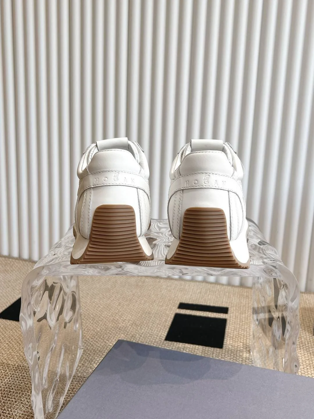 WrinkleFree Hogan Shoes 6435
