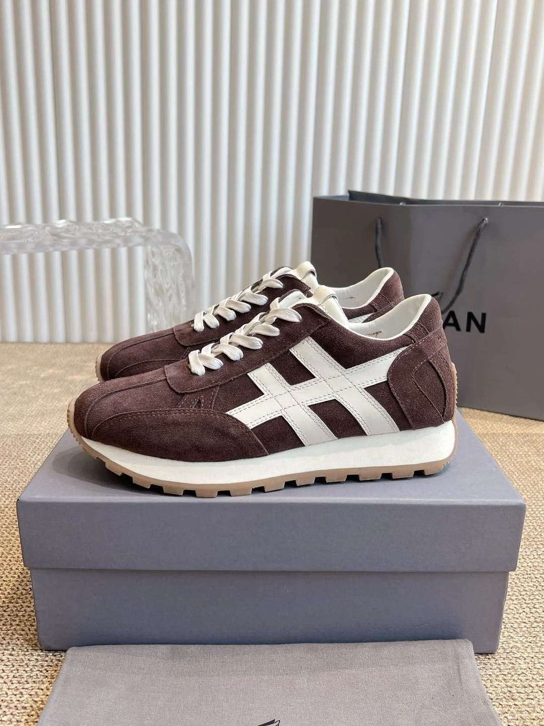 Hogan Shoes Sporty 6396