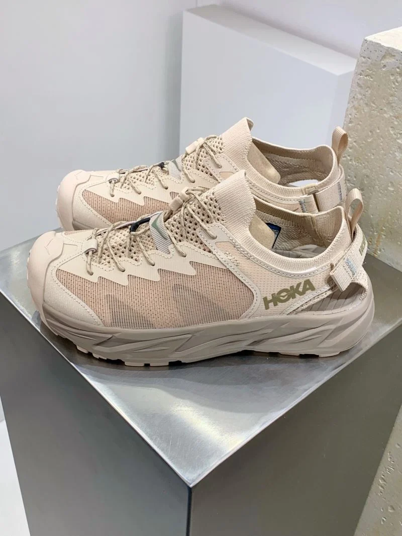 Modern Hoka Sandals 7996