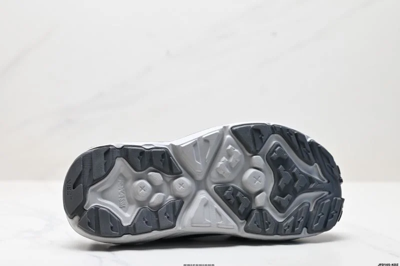 Functional Hoka Sandals 3506