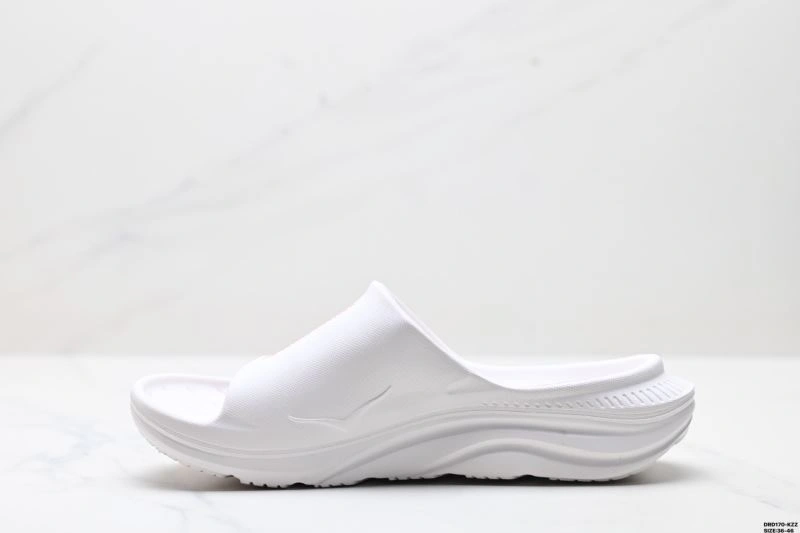 OdorResistant Hoka Sandals 2500