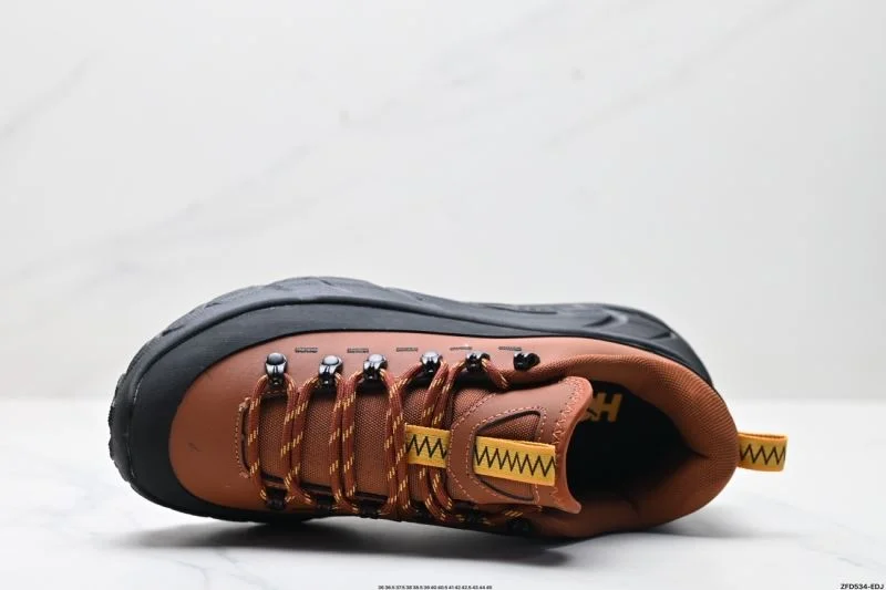 Bold Hoka Shoes 3470