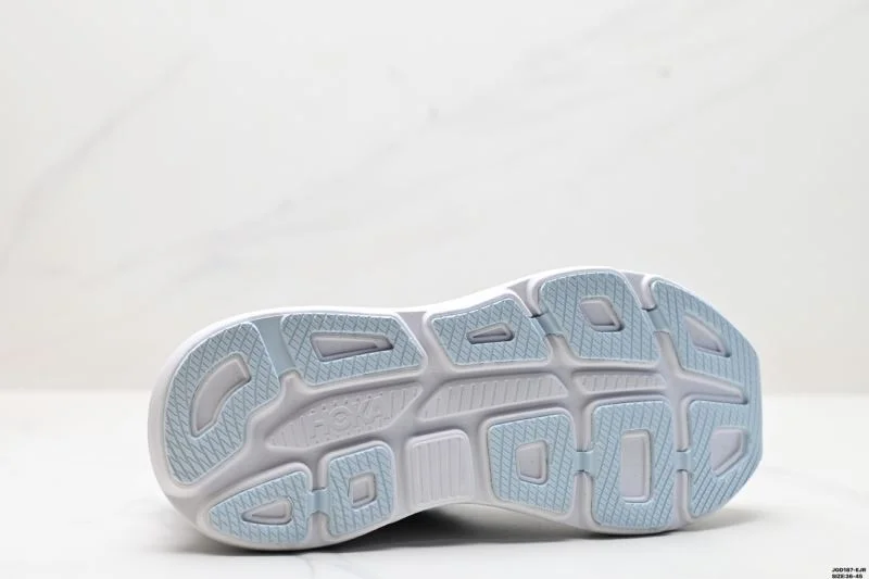 Hoka Shoes Chic 3529
