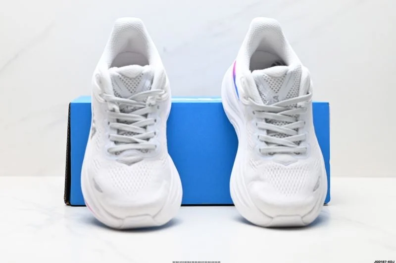 Lightweight Hoka Shoes 3440