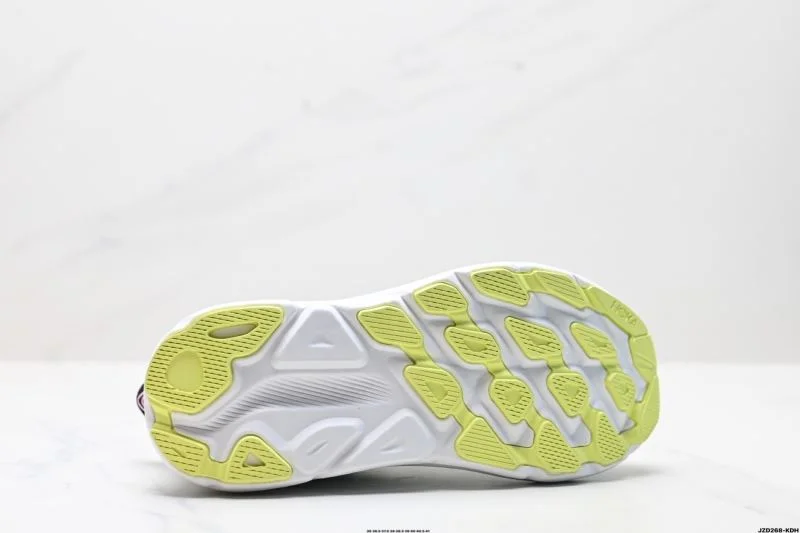 Lightweight Hoka Shoes 3489