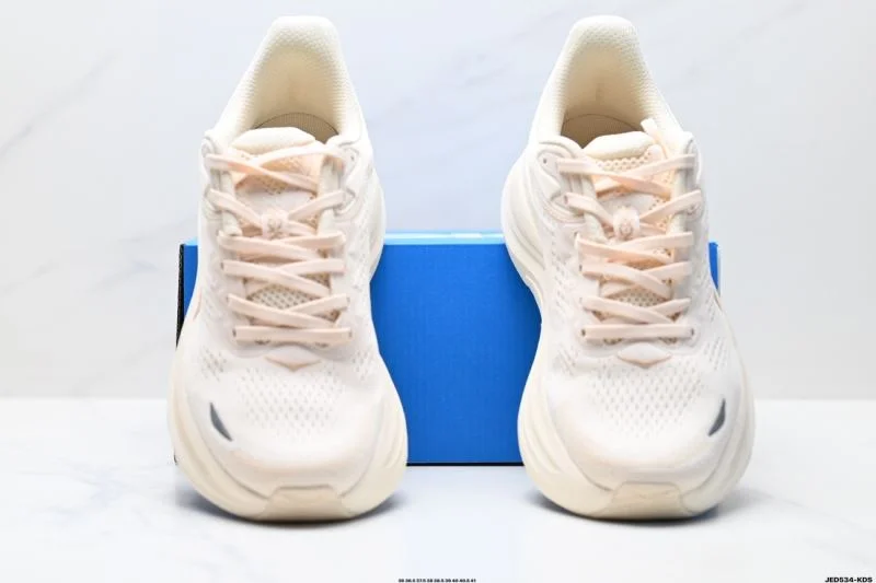 Hoka Shoes SmoothTexture 3424