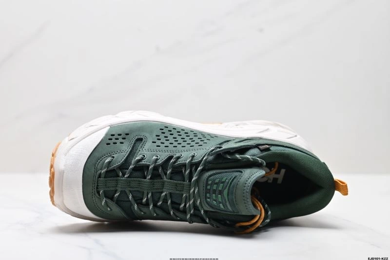 WrinkleFree Hoka Shoes 2419