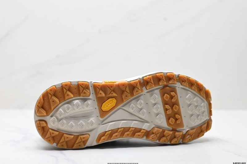 WrinkleFree Hoka Shoes 2419