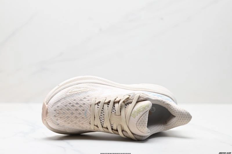 Attractive Hoka Shoes 2422