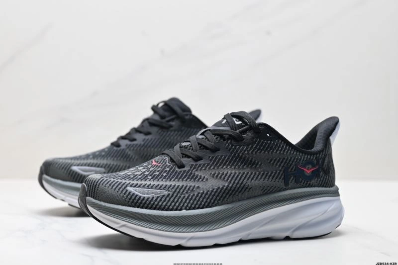 Lightweight Hoka Shoes 2405