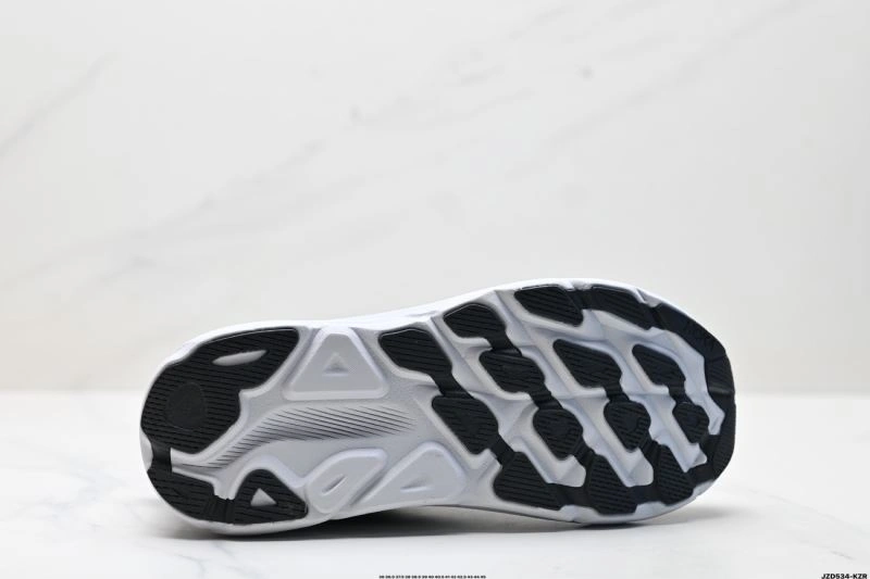 Lightweight Hoka Shoes 2405