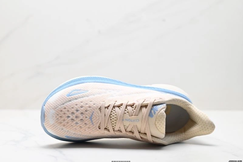 Packable Hoka Shoes 2403