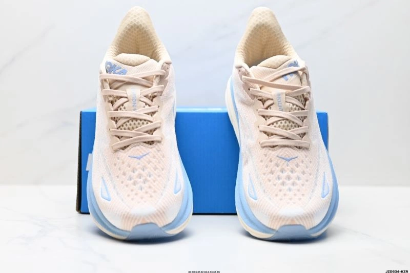 Packable Hoka Shoes 2403