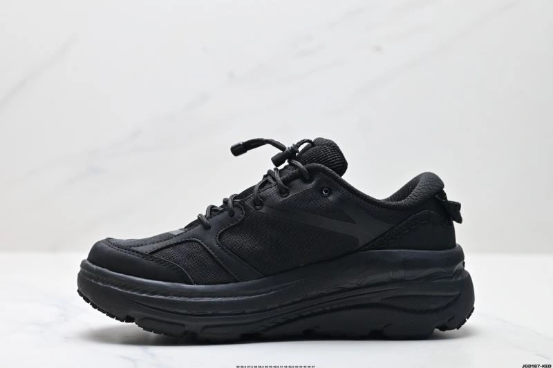 Neat Hoka Shoes 2393
