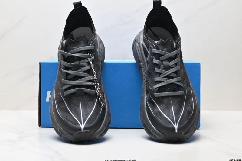 Resilient Hoka Shoes 2398