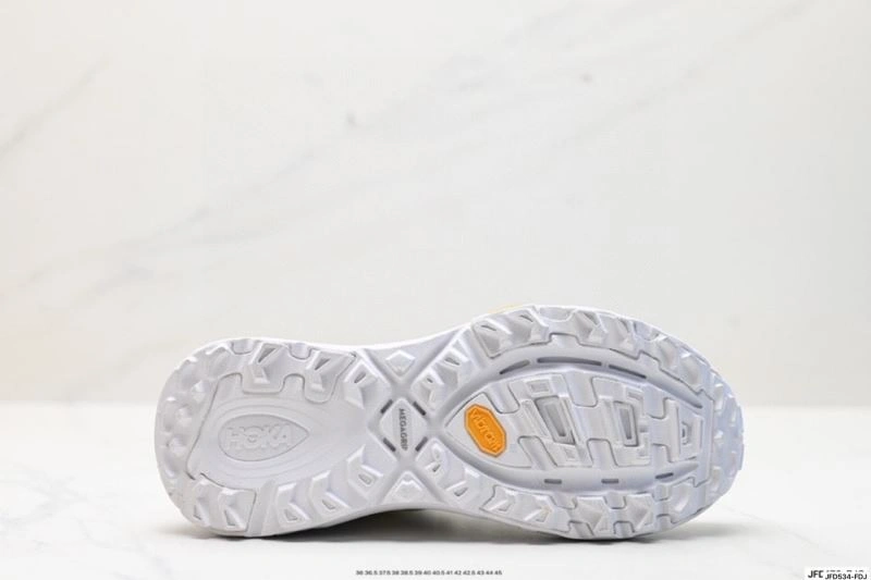 Hoka Shoes UrbanChic 2376