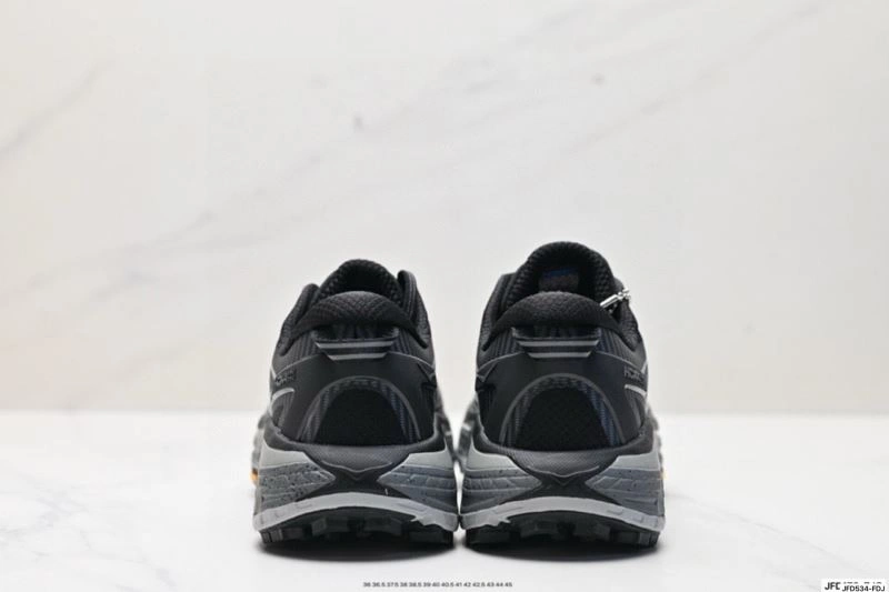 Resilient Hoka Shoes 2367