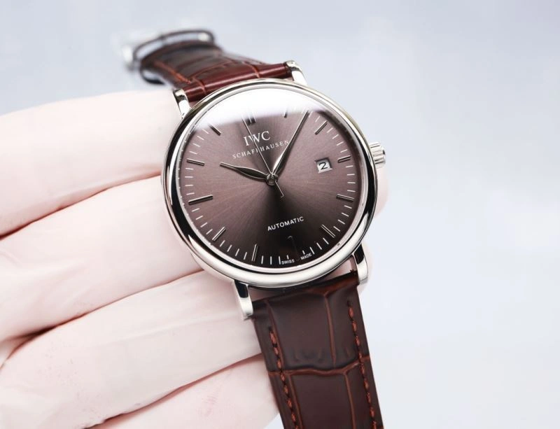 IWC Watches WellDesigned 185690