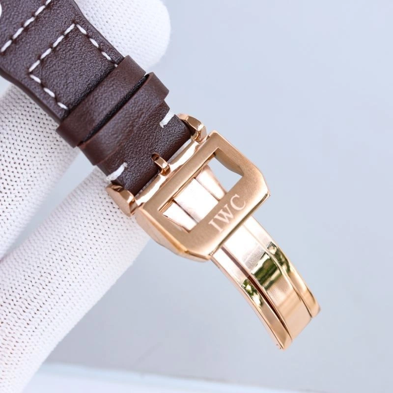 Effortless IWC Watches 185666