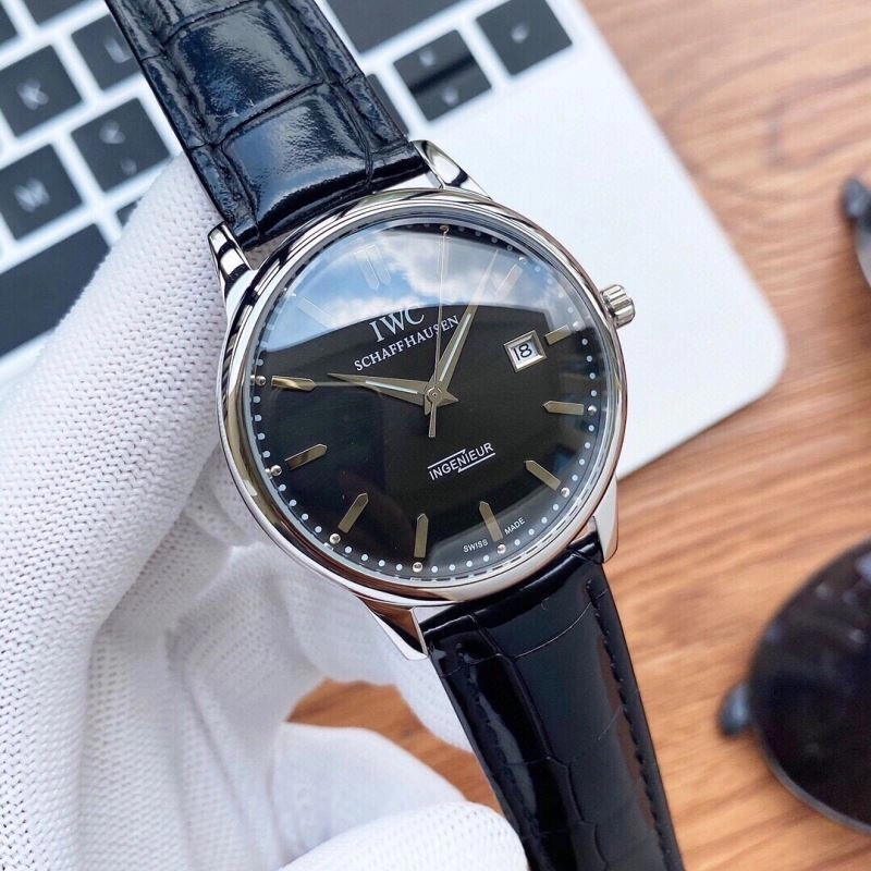 Vibrant IWC Watches 185647