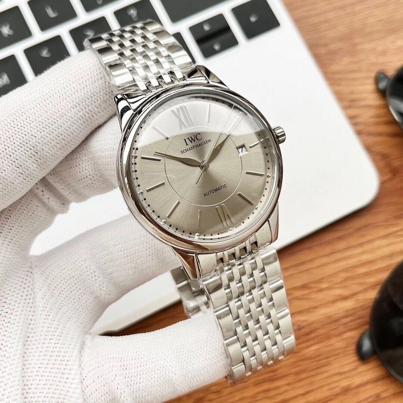 Vibrant IWC Watches 185647
