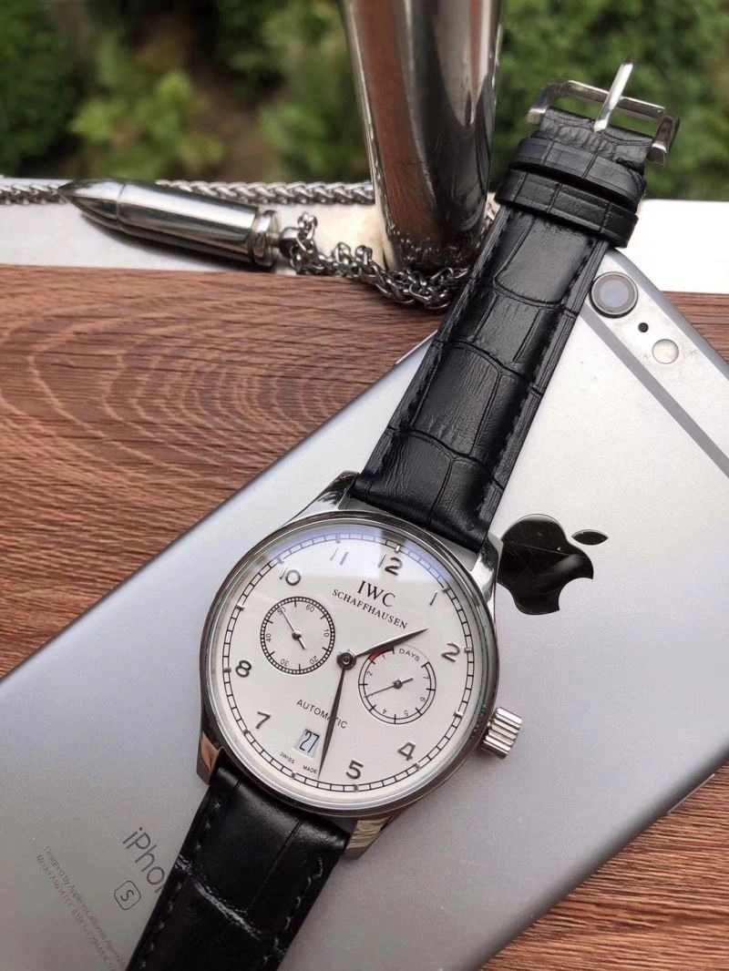 Resilient IWC Watches 185639