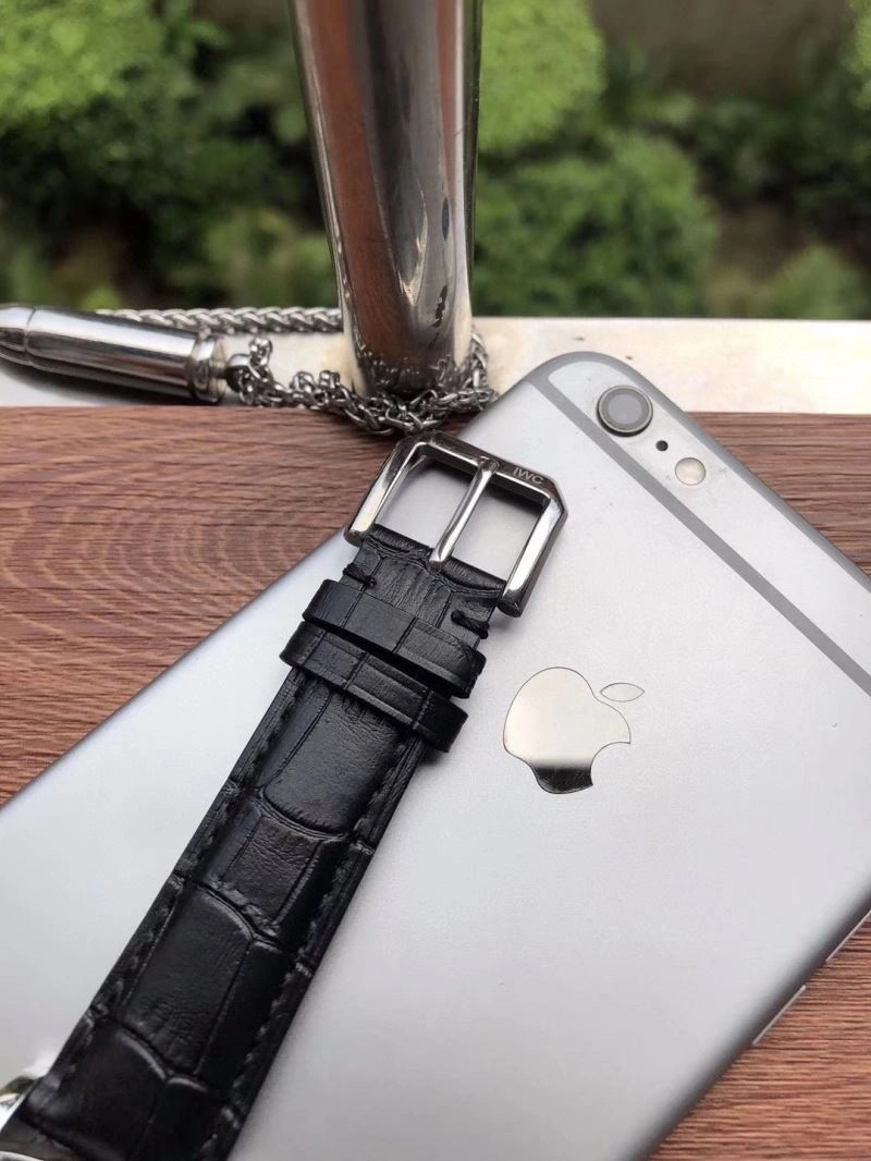 Resilient IWC Watches 185639
