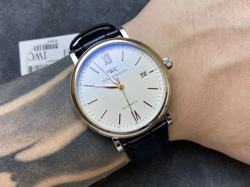 Sporty IWC Watches 185603