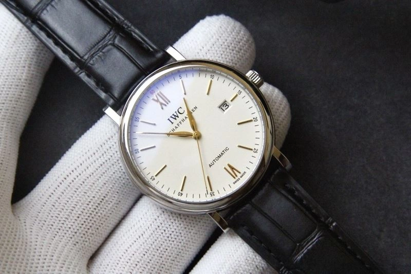 Sporty IWC Watches 185603