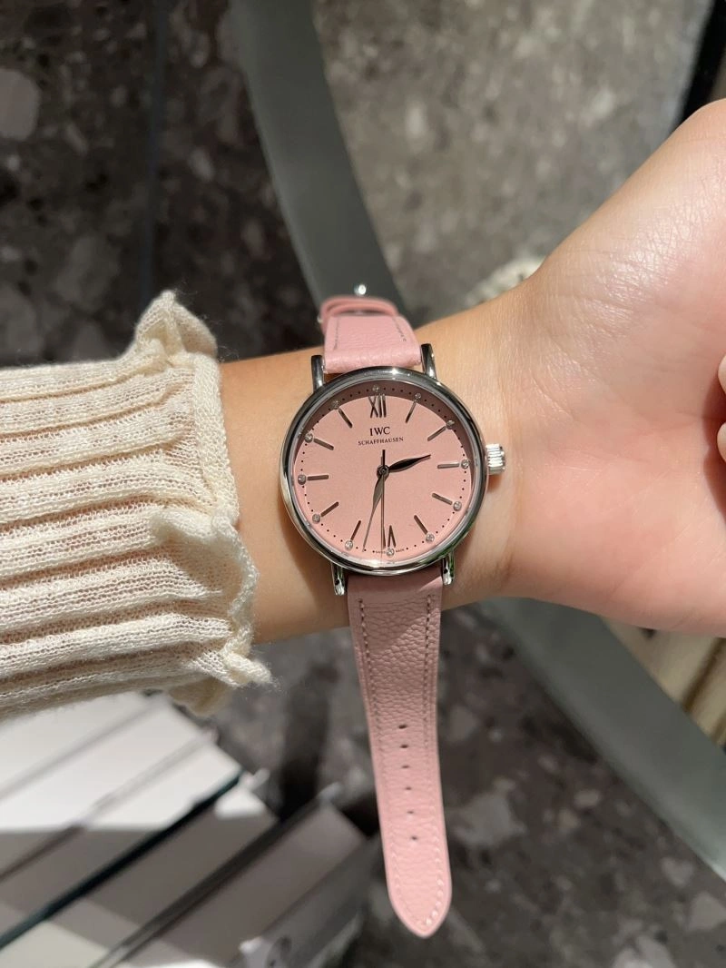IWC Watches WellDesigned 185547