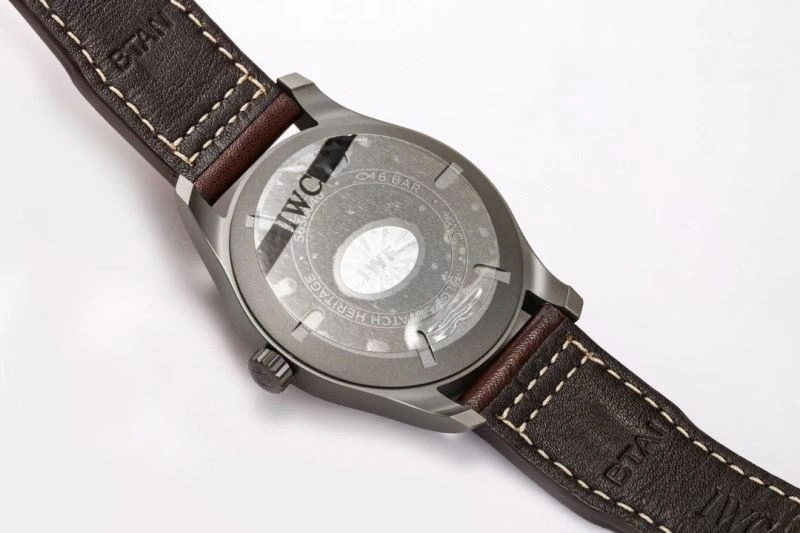 Lightweight IWC Watches 185520