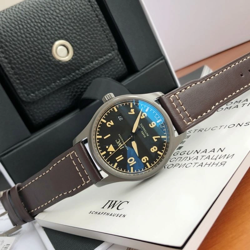 Snug IWC Watches 185485