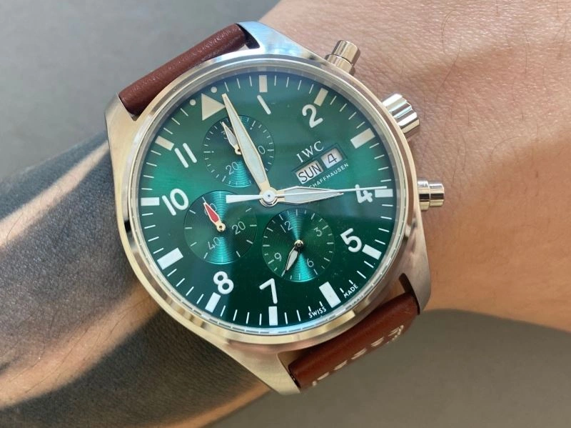 Sporty IWC Watches 185479