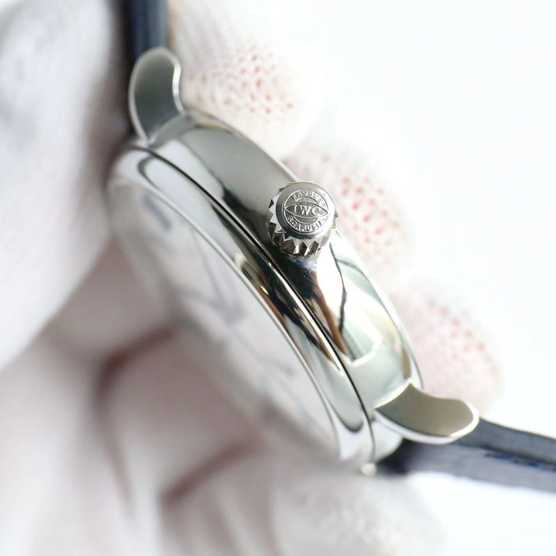 IWC Watches ZipUp 185443