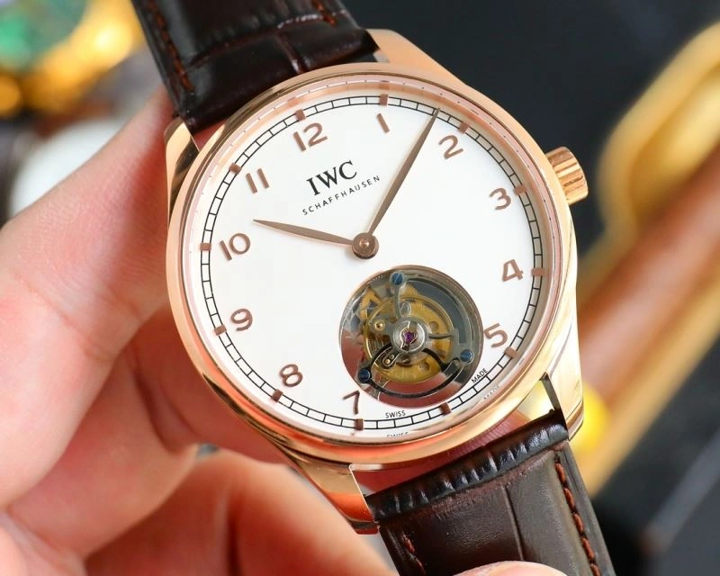 Resilient IWC Watches 185436