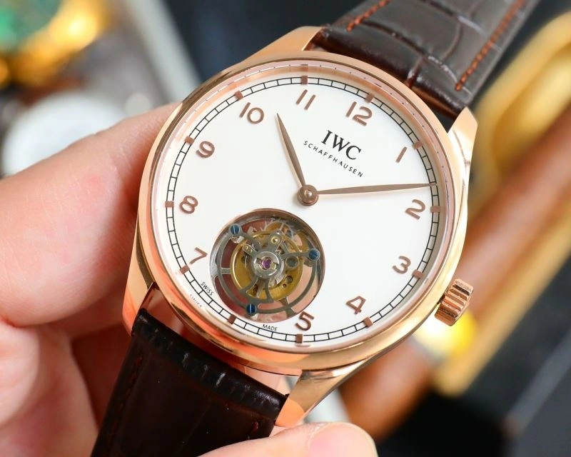 Resilient IWC Watches 185436