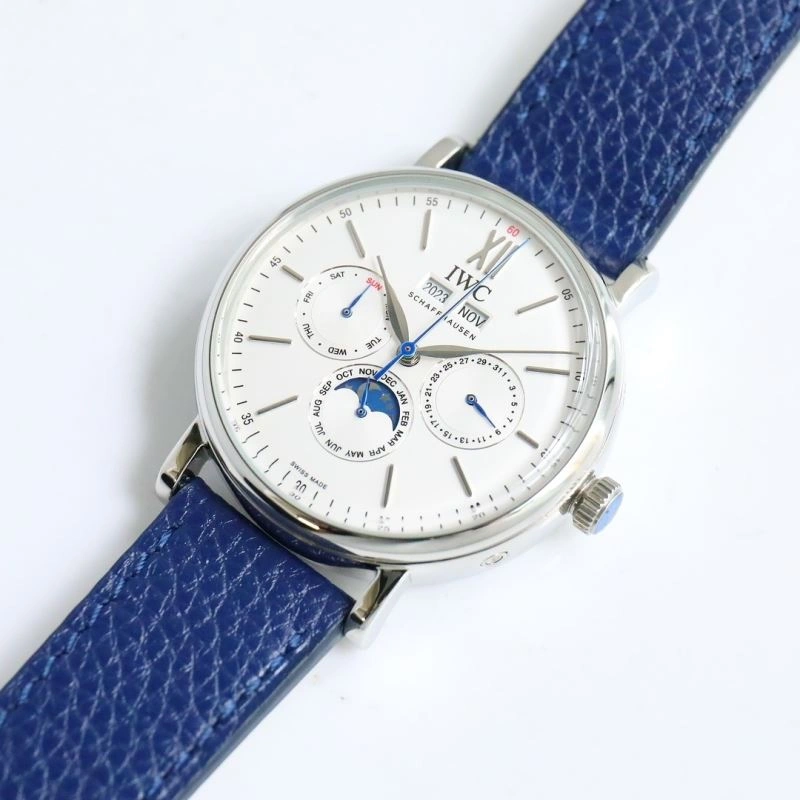 Vibrant IWC Watches 185404