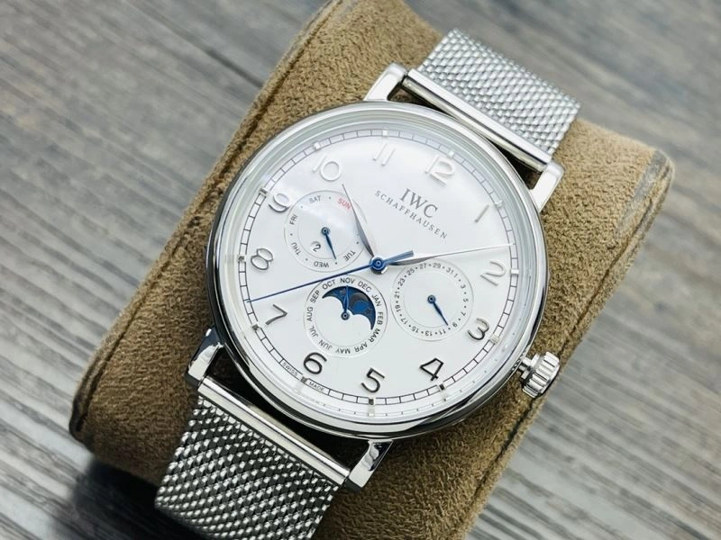 IWC Watches Versatile 185383