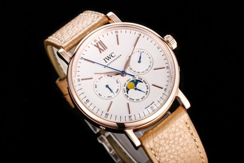 Sporty IWC Watches 185313