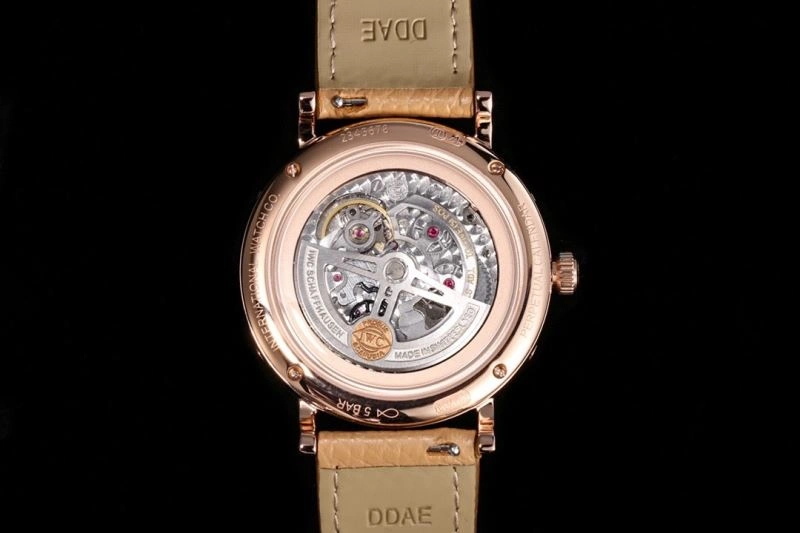 Sporty IWC Watches 185313