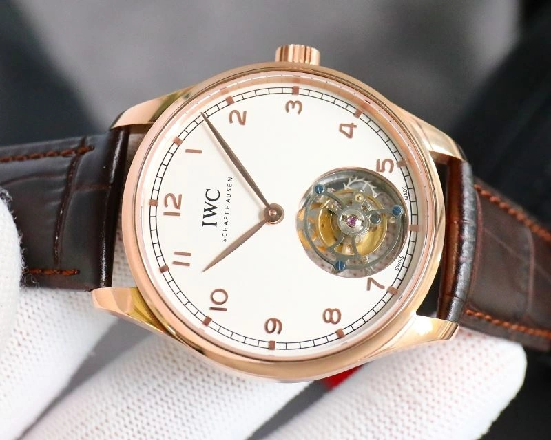 Effortless IWC Watches 185216