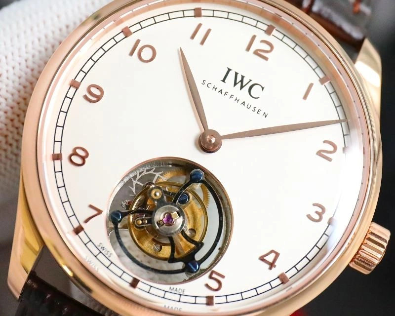 Effortless IWC Watches 185216
