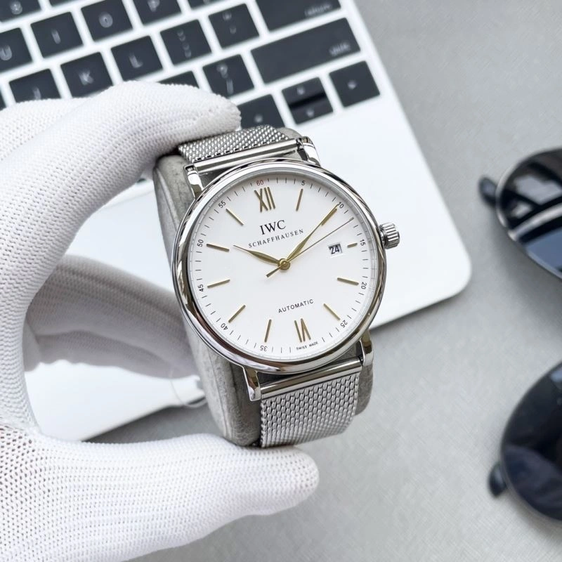 Sleek IWC Watches 185203