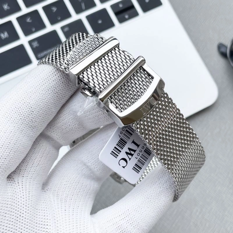 Sleek IWC Watches 185203