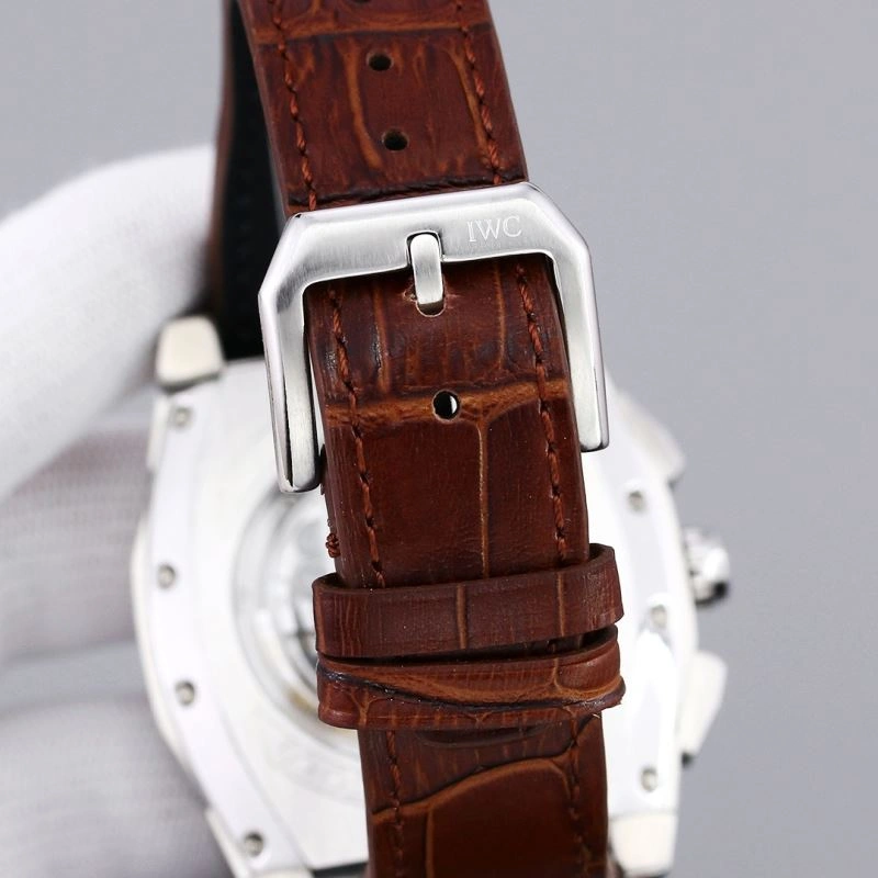 Resilient IWC Watches 185186