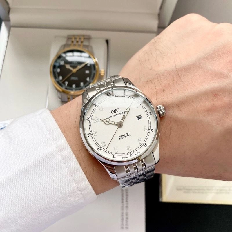 Versatile IWC Watches 185077